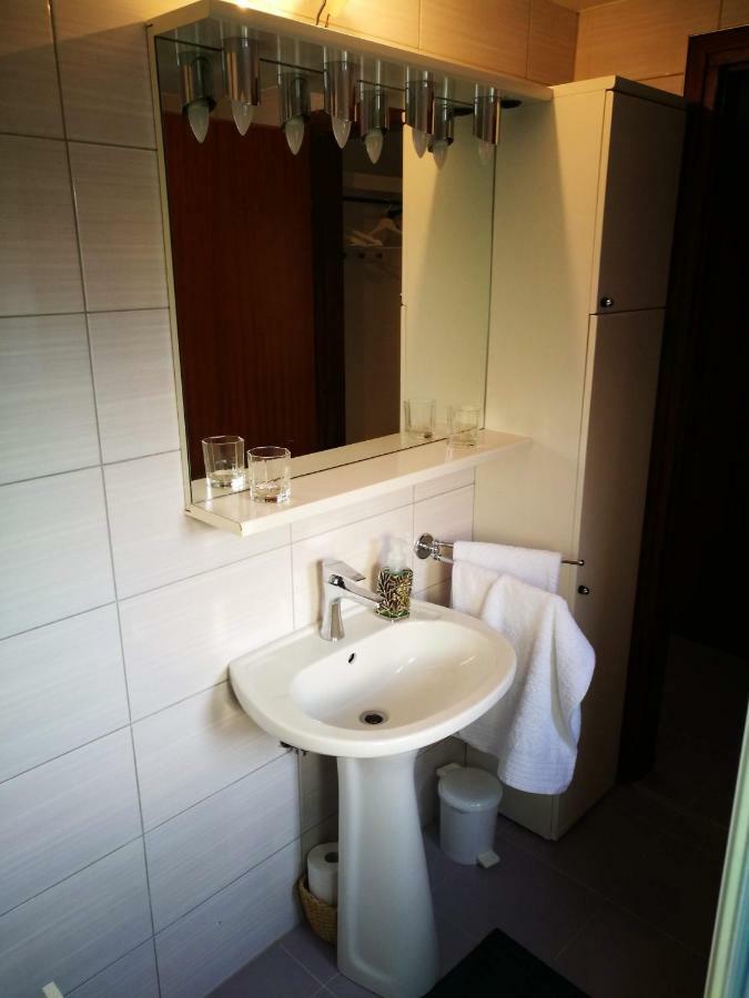 Вилла Quiet Getaway House Сечовле Экстерьер фото